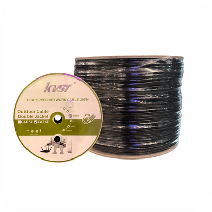 cable de red exterior de doble jaqueta, 305 metros, en bobina, con etiqueta y ficha técnica visible