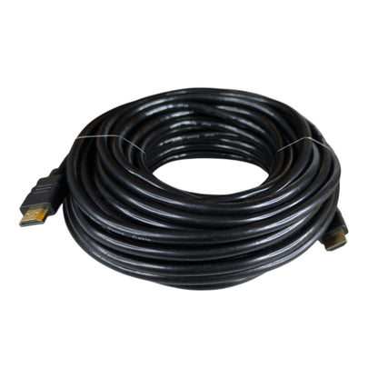 cable HDMI en fondo blanco