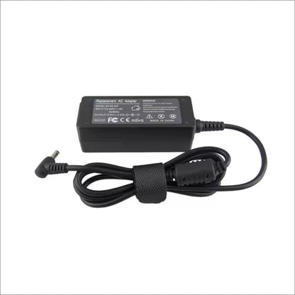 Cargador ASUS 45W 19V con conector 4.0x1.35mm para laptop